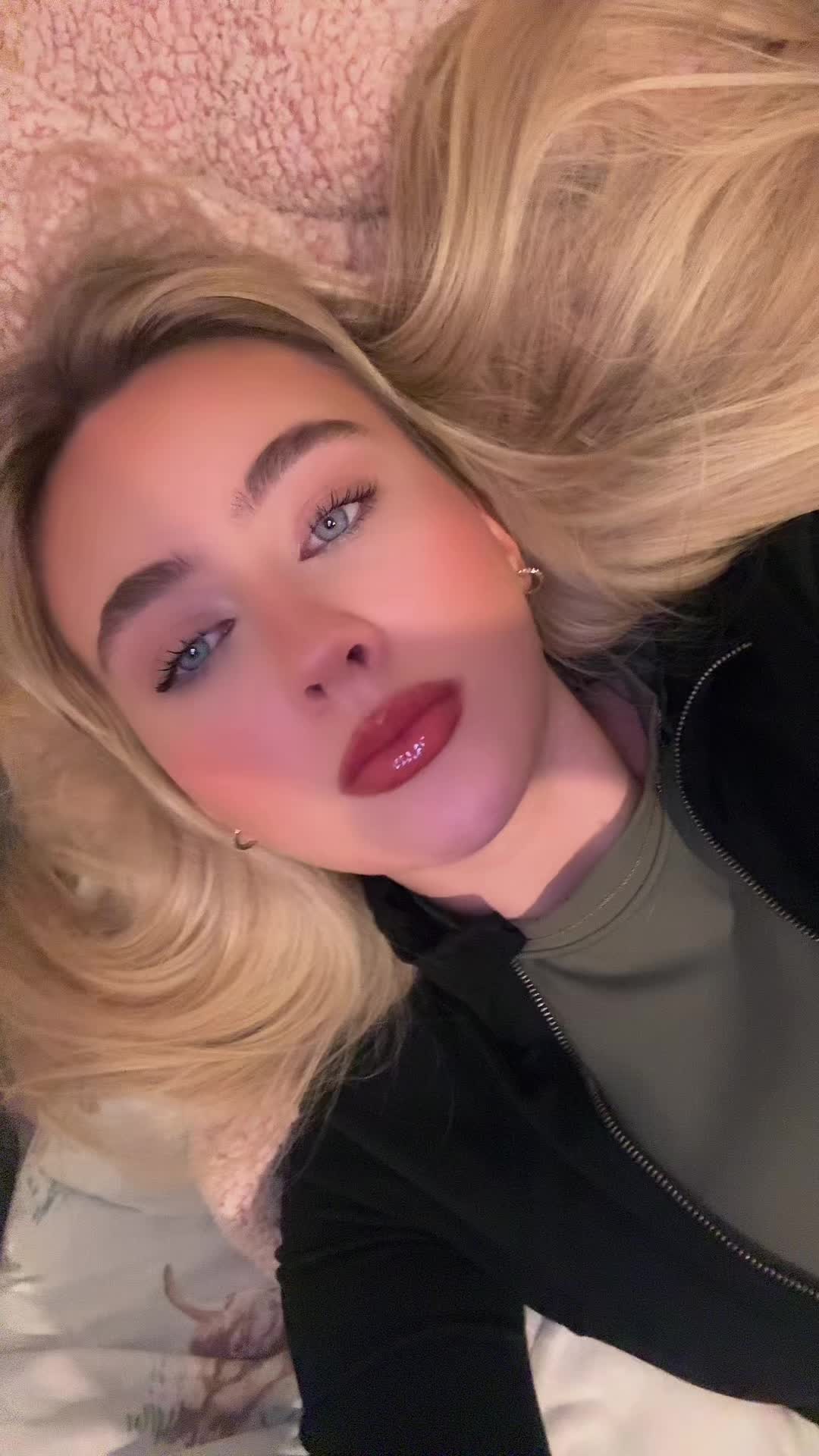 @xlilyroseevans