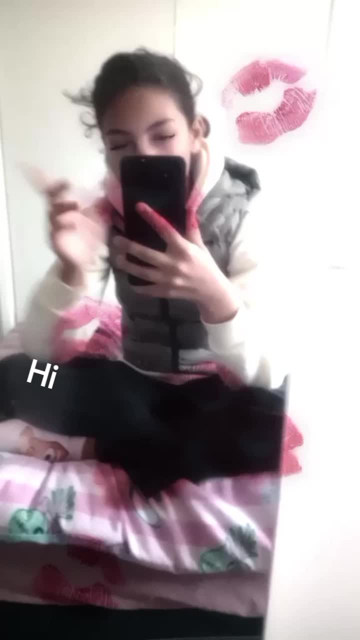@๐ฅฐAri๐