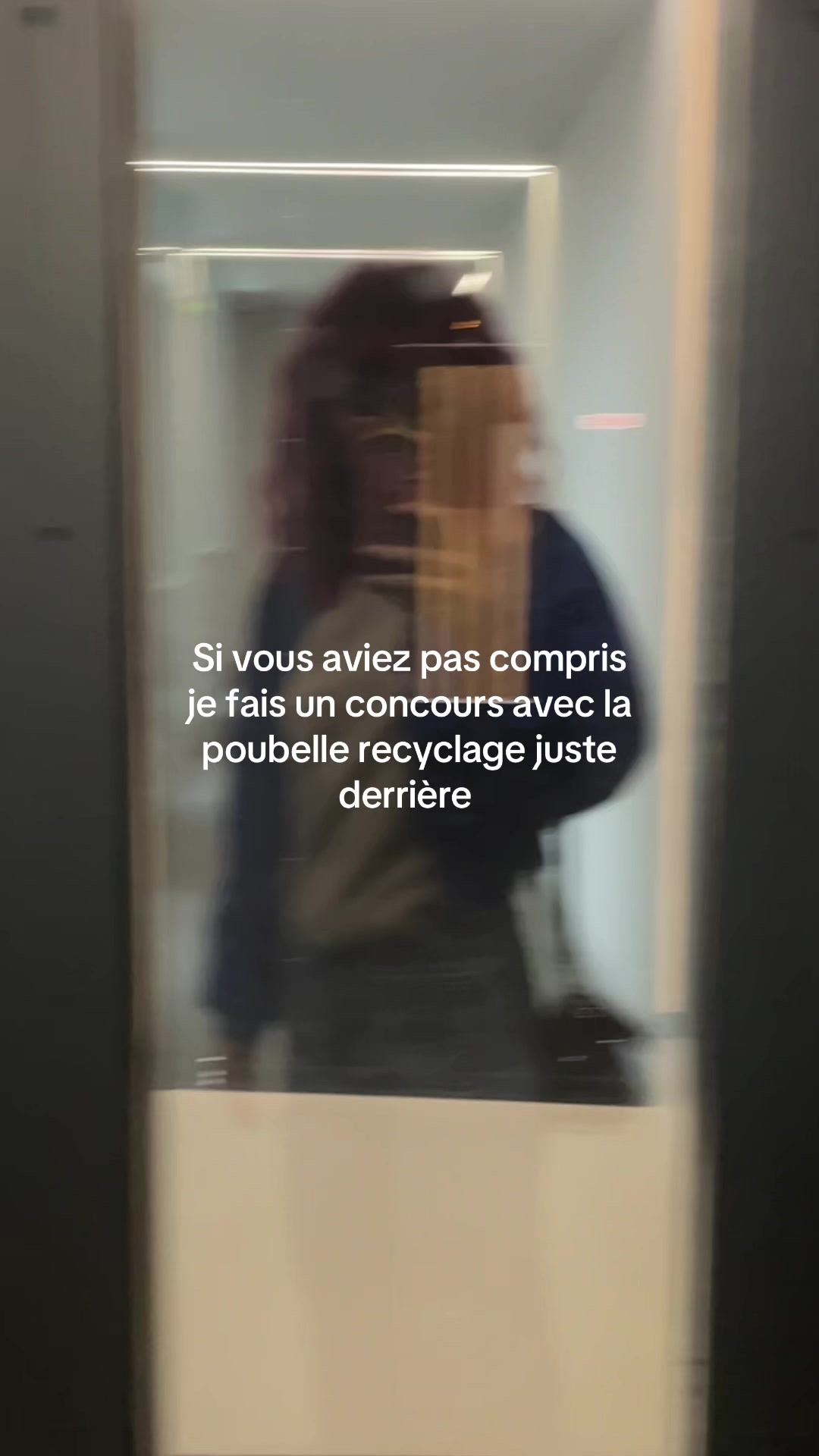 @_loukai_