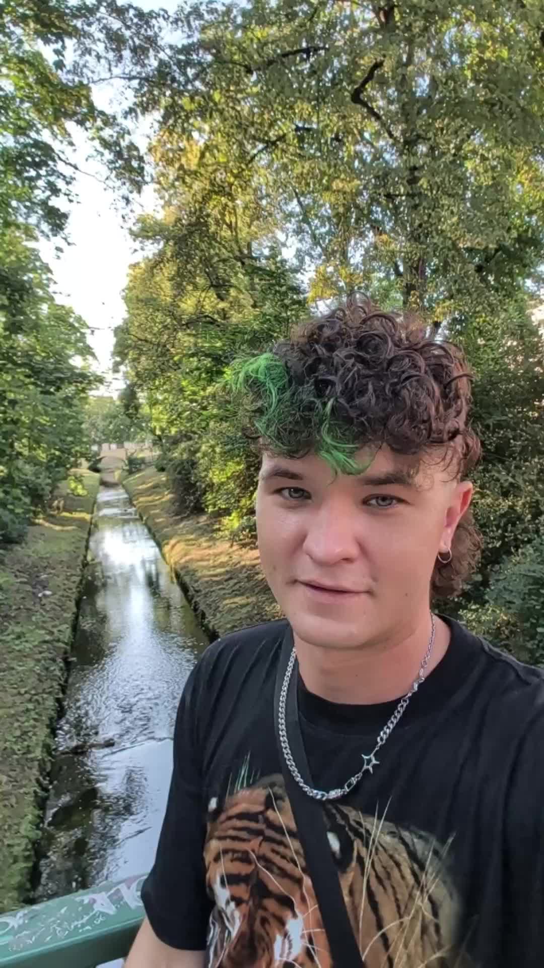 @Kolorek