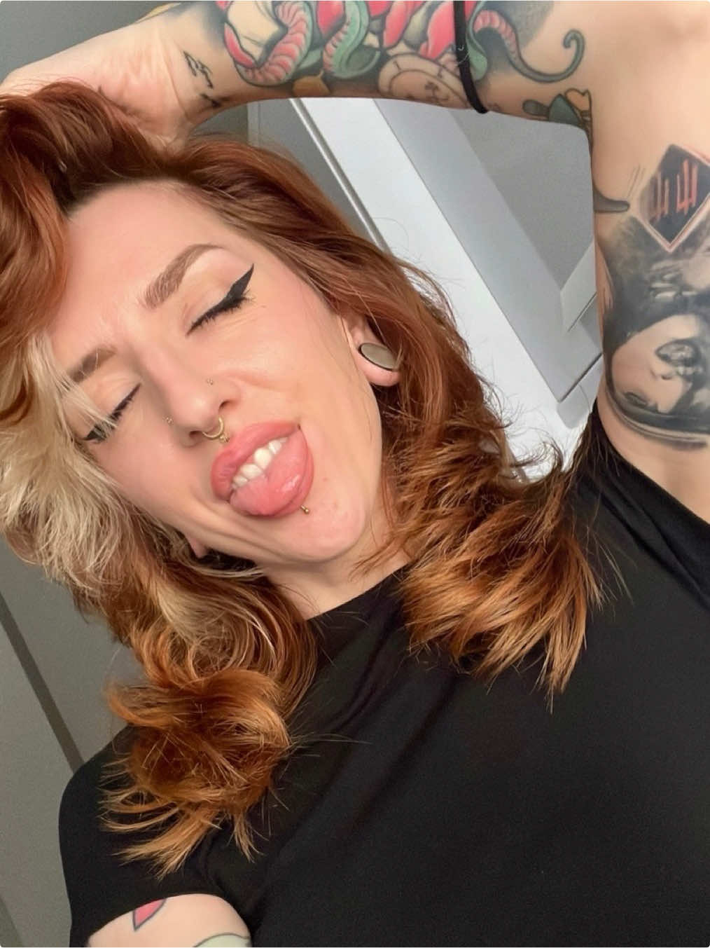 @justcallmeMimi