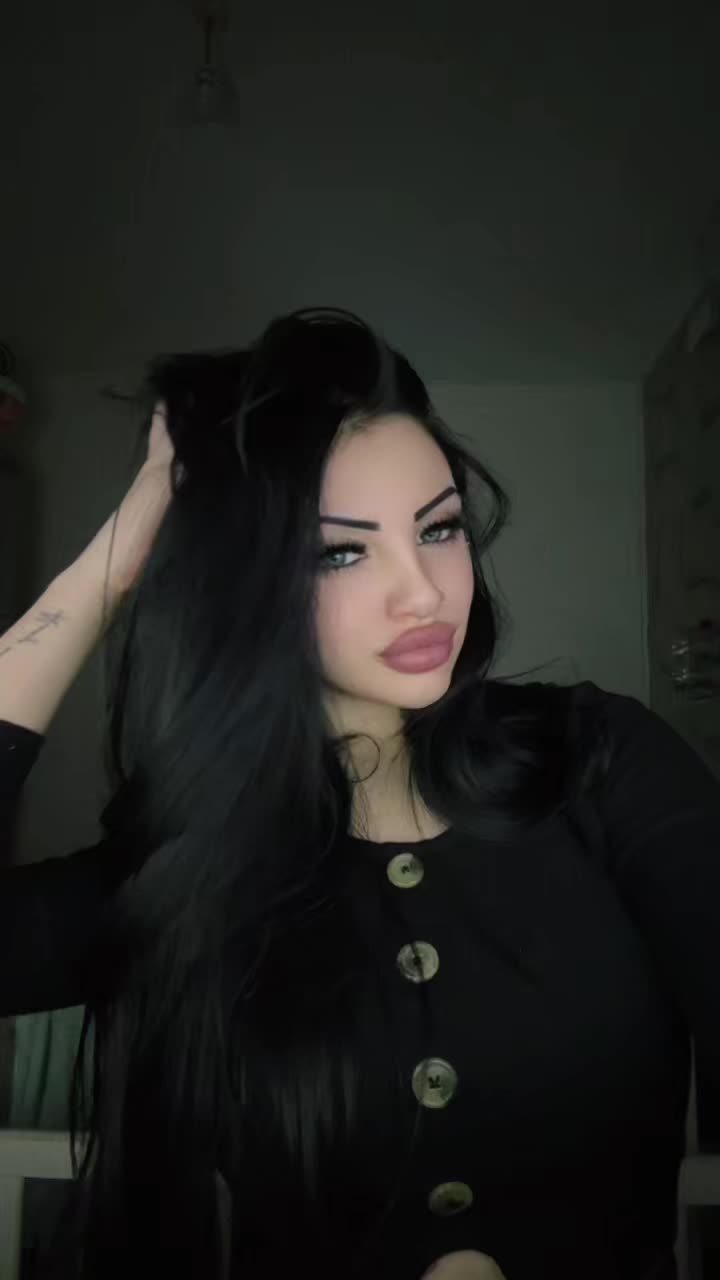 @Shyanne._.spamss