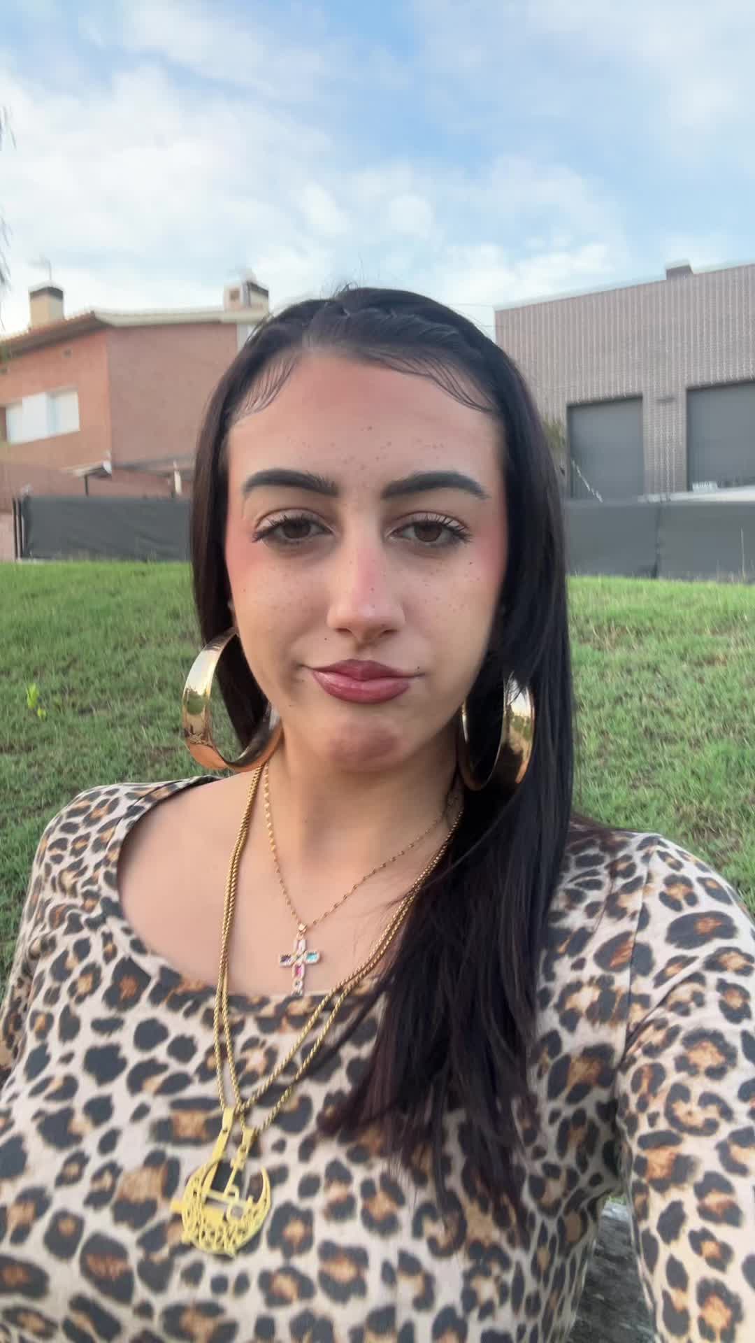 @mimii🕷️