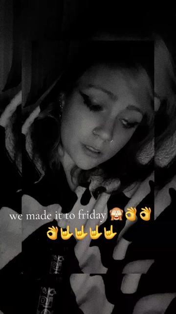 @HayleyCakes