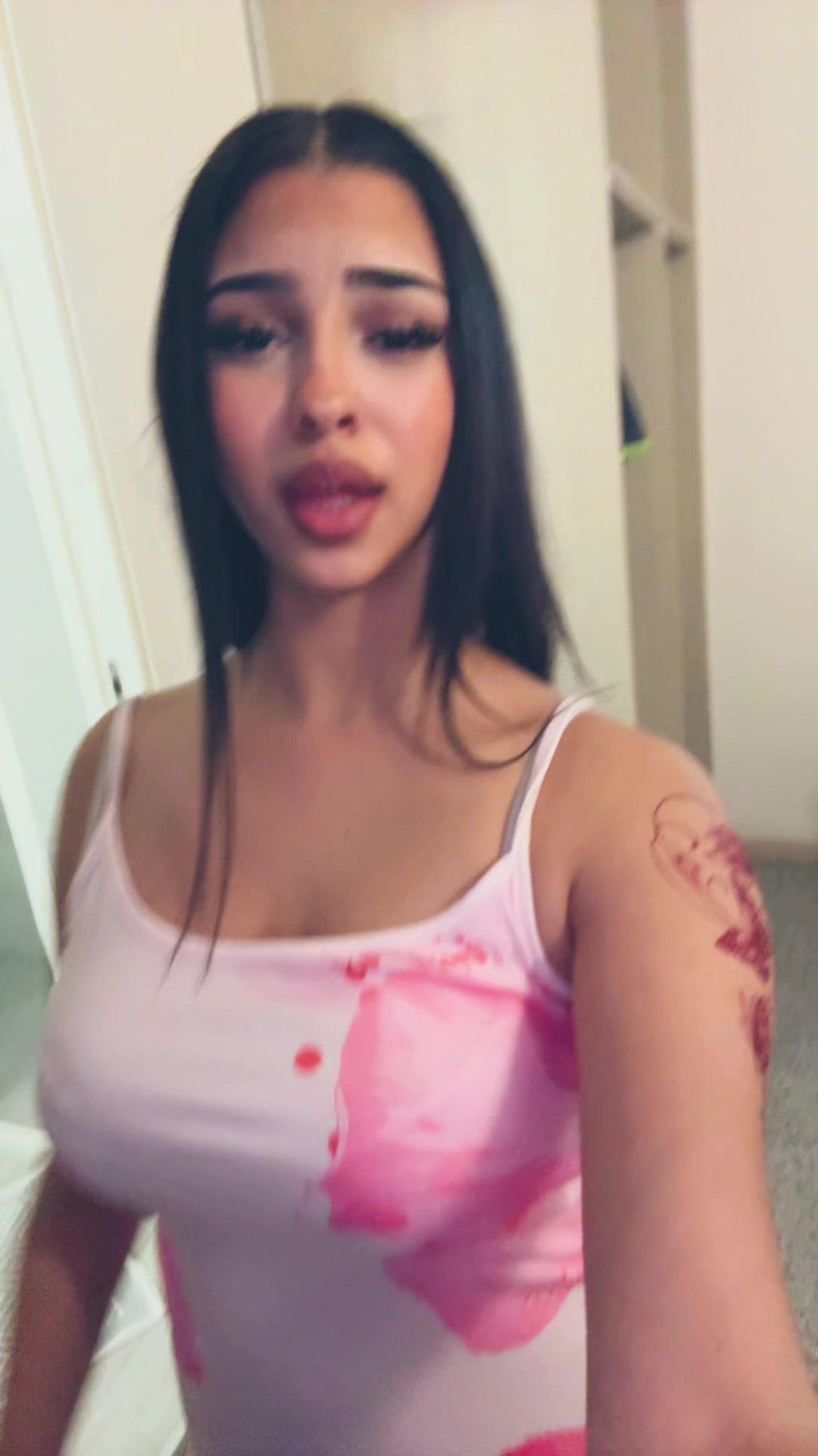 @𝐑𝐀𝐍𝐈𝐌💋