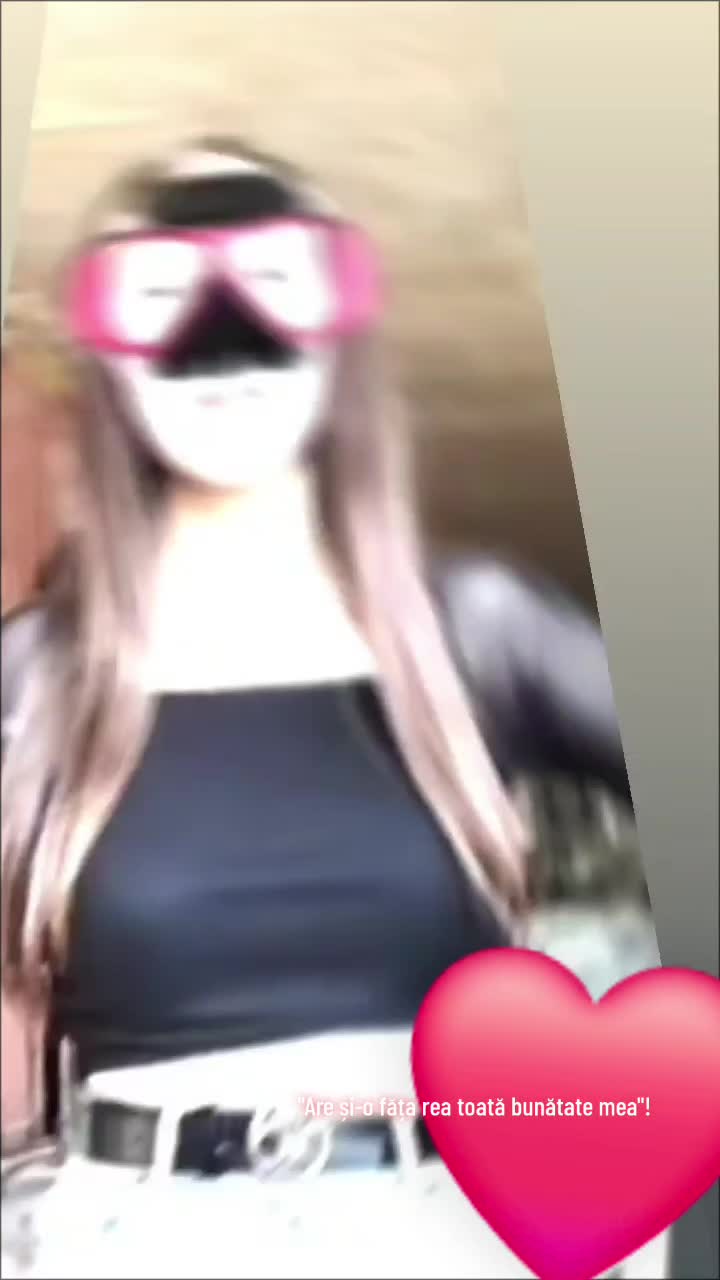 @🗣𝕸𝖔𝖓𝖎𝖈𝖆💞