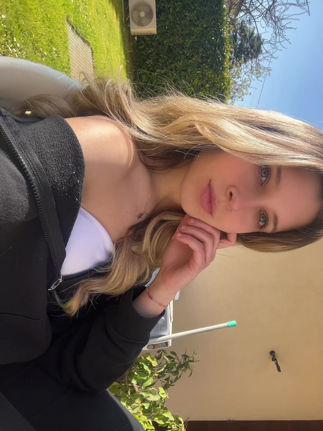 @sara