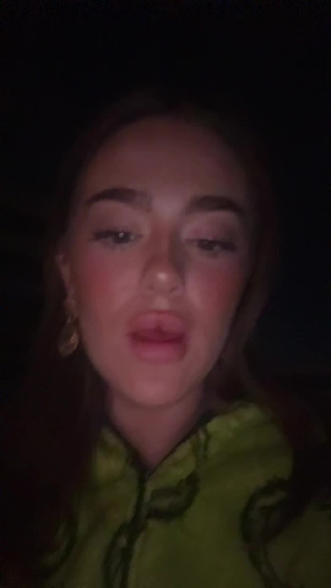 @caitlinjmcg