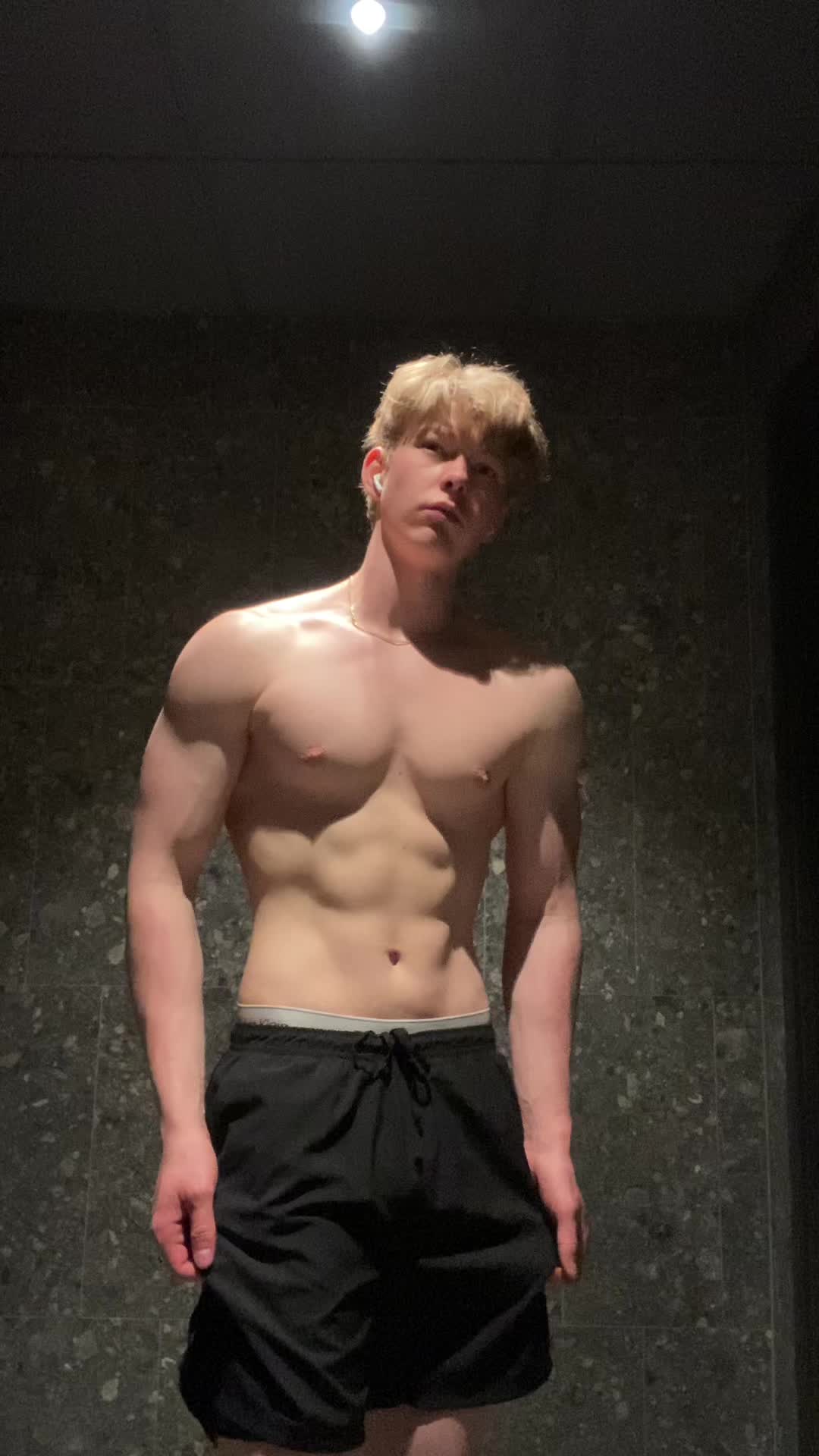 @Viktorolivergym