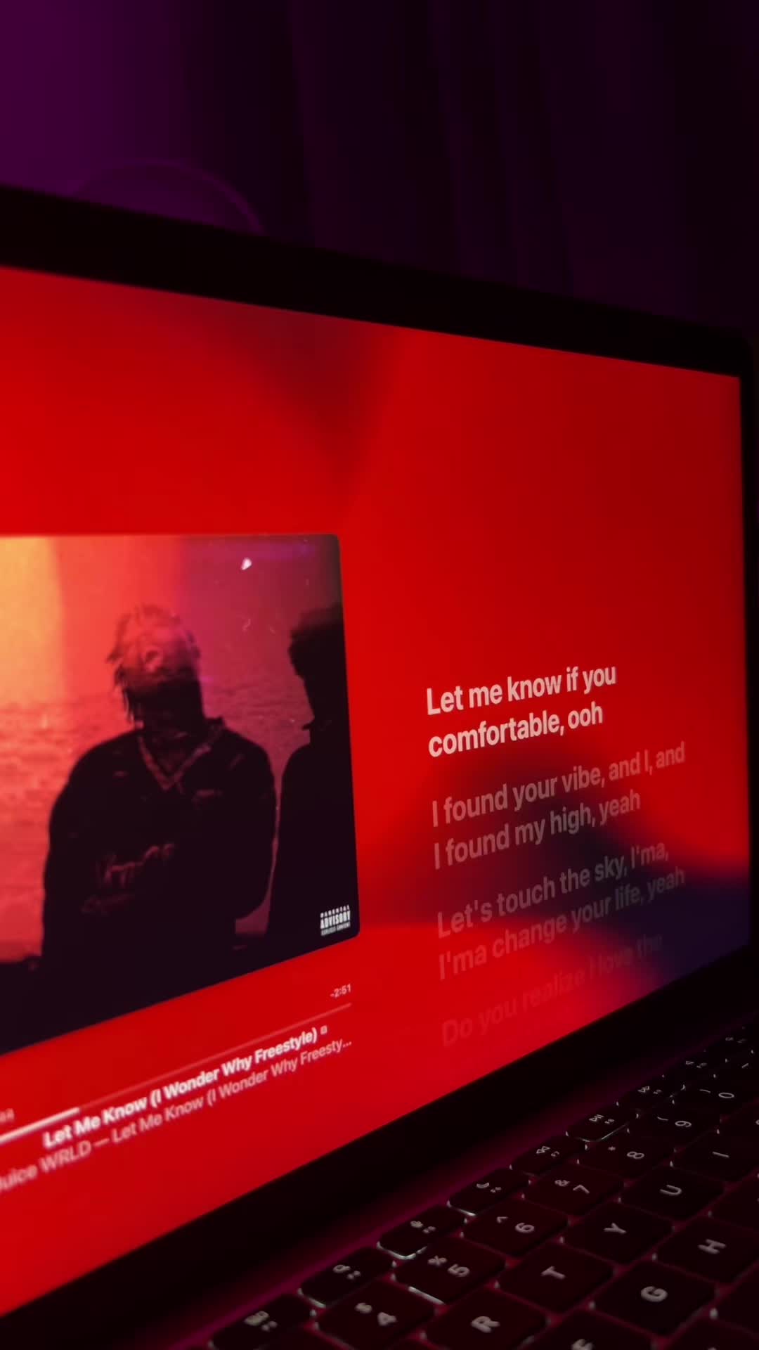 @🫦