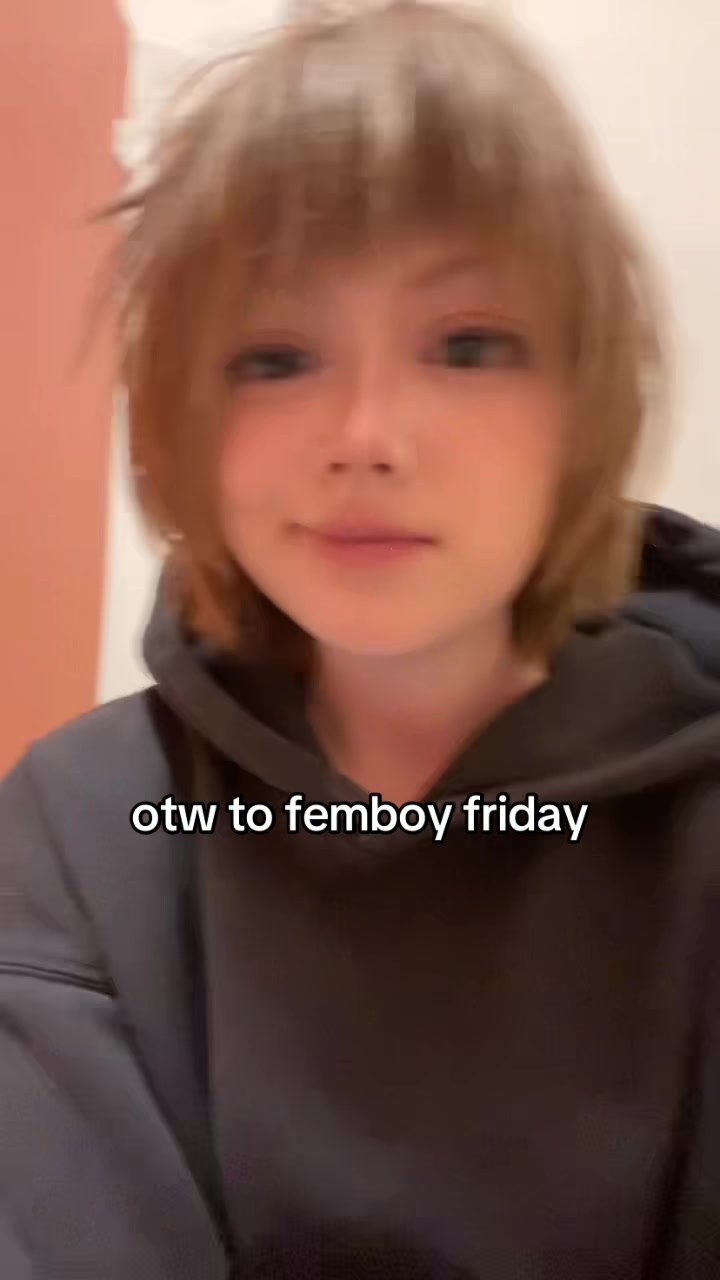 @‧₊ 𝒦𝒶𝓃𝑜 ₊‧