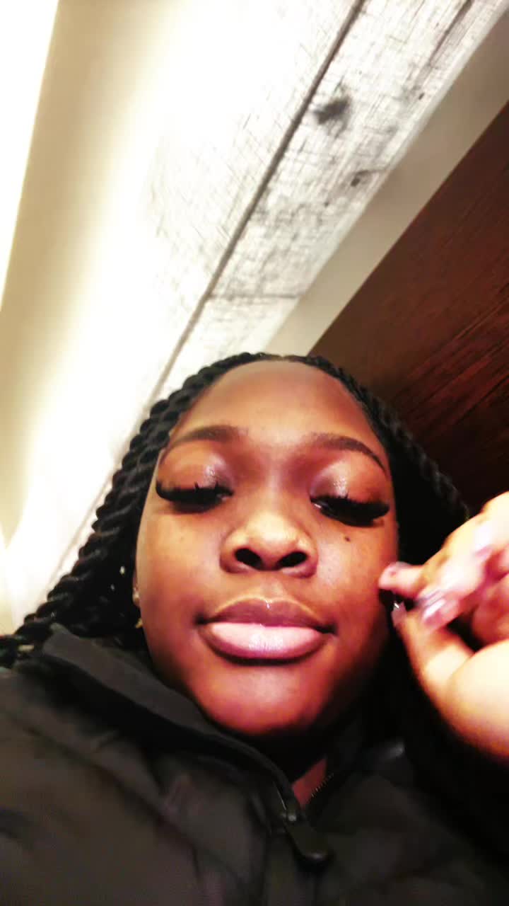 @👻