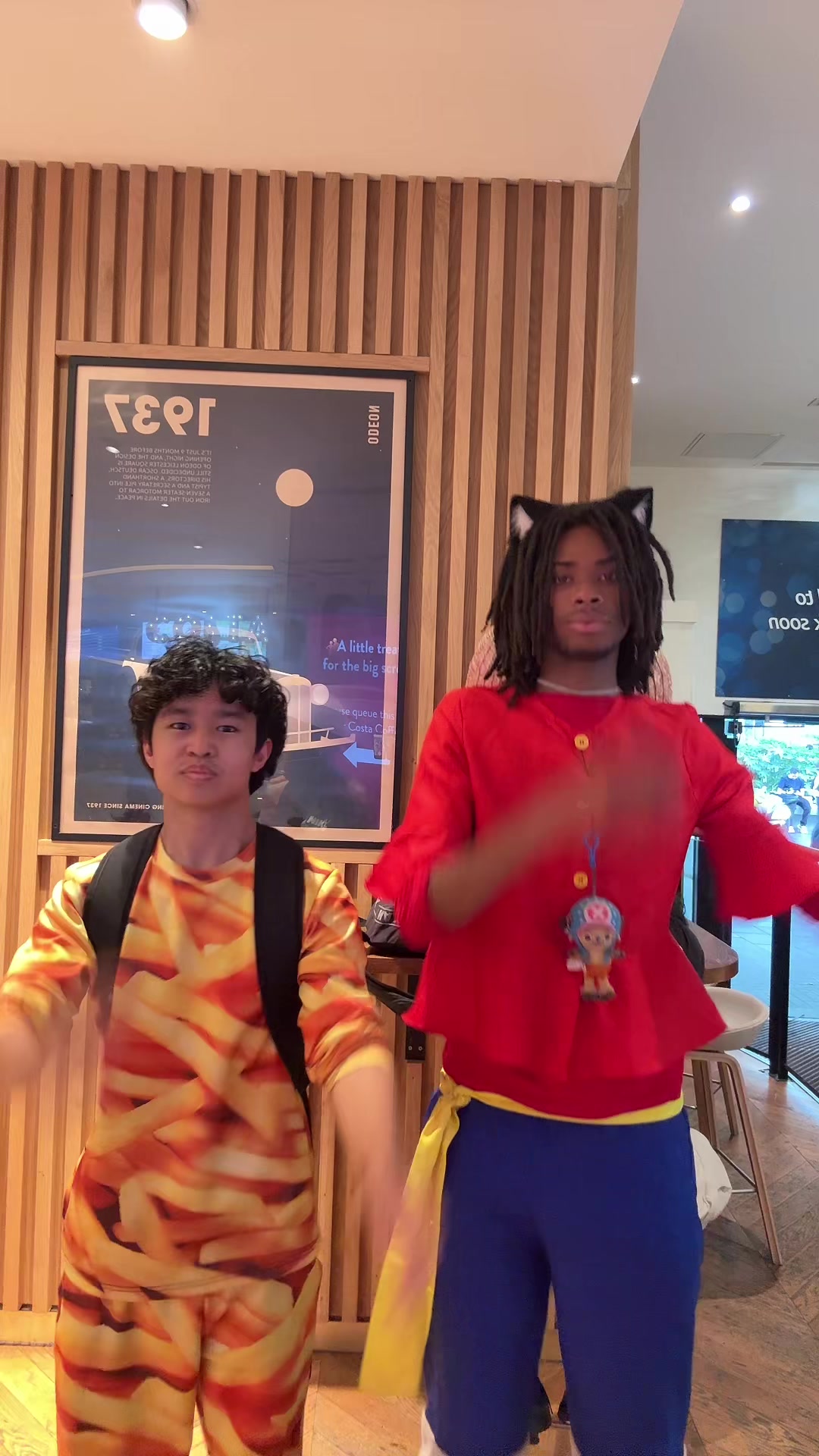 @leonlowk