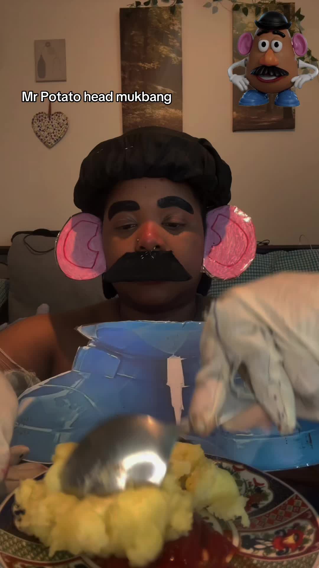 @ayesemarchick