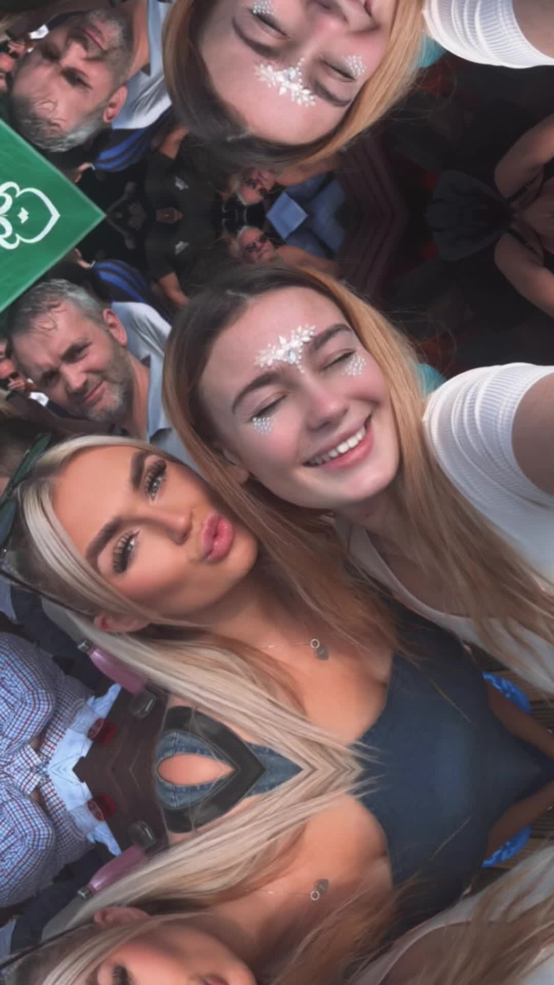 @Francesca Rose