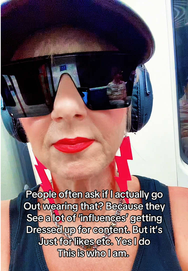 @Emma Mann⚡️Everyday Rebellion