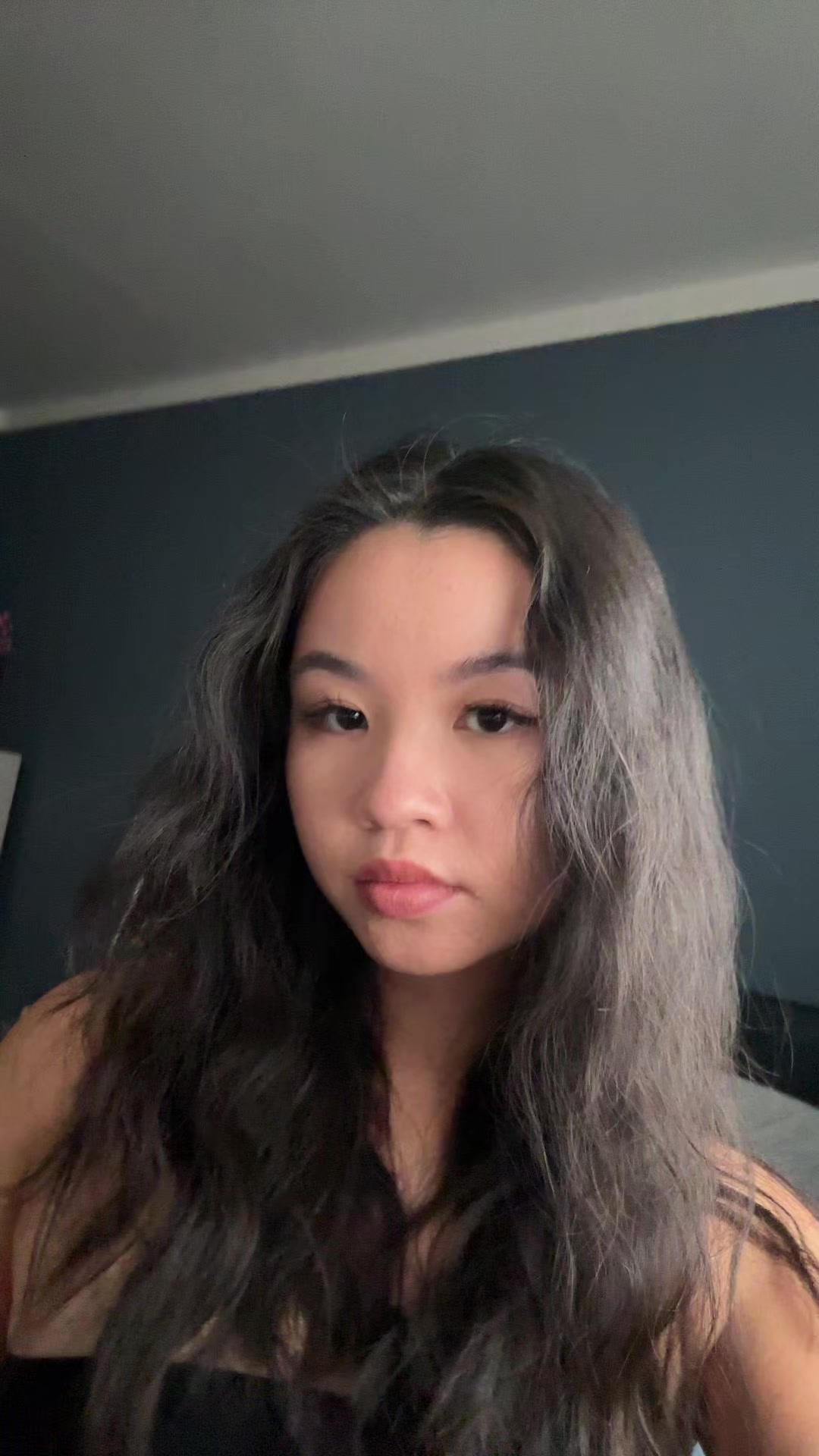 @linhngy_