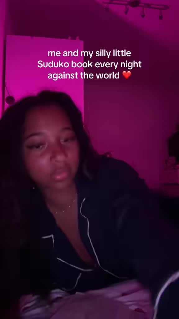 @shani x