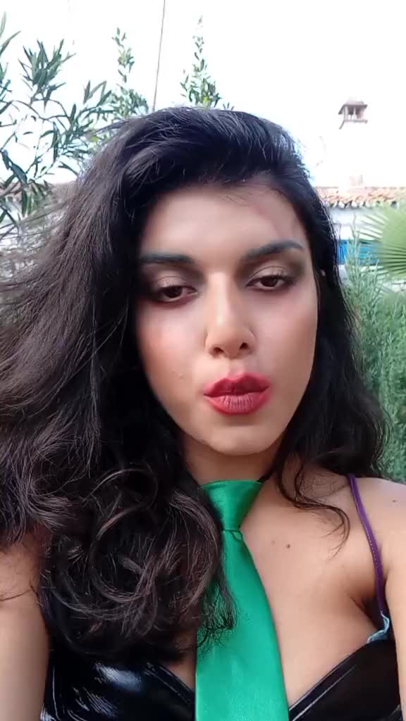 @✝️