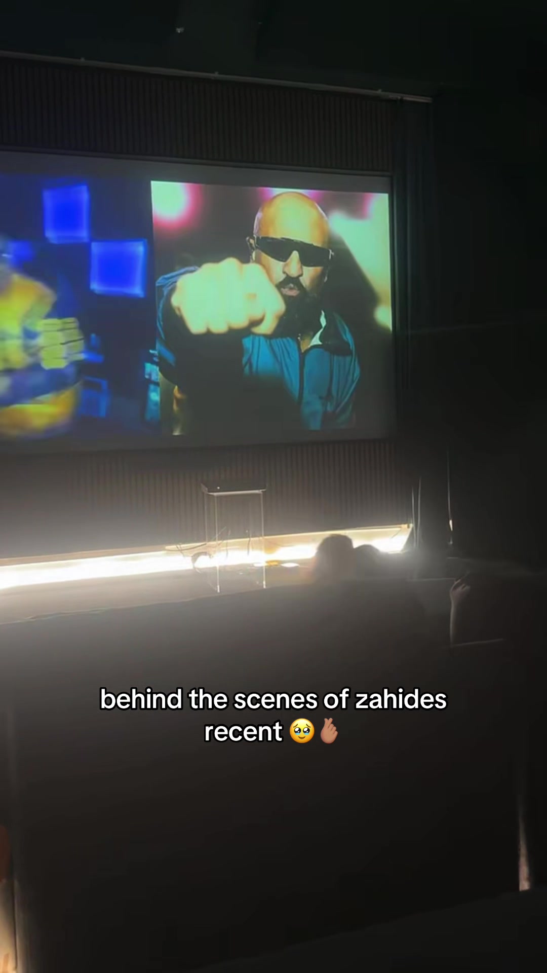 @𝐧𝐢𝐢𝐤𝐚