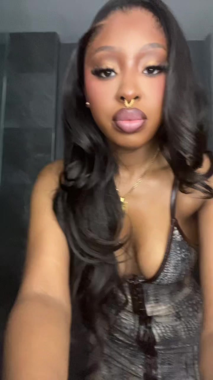 @missenny45
