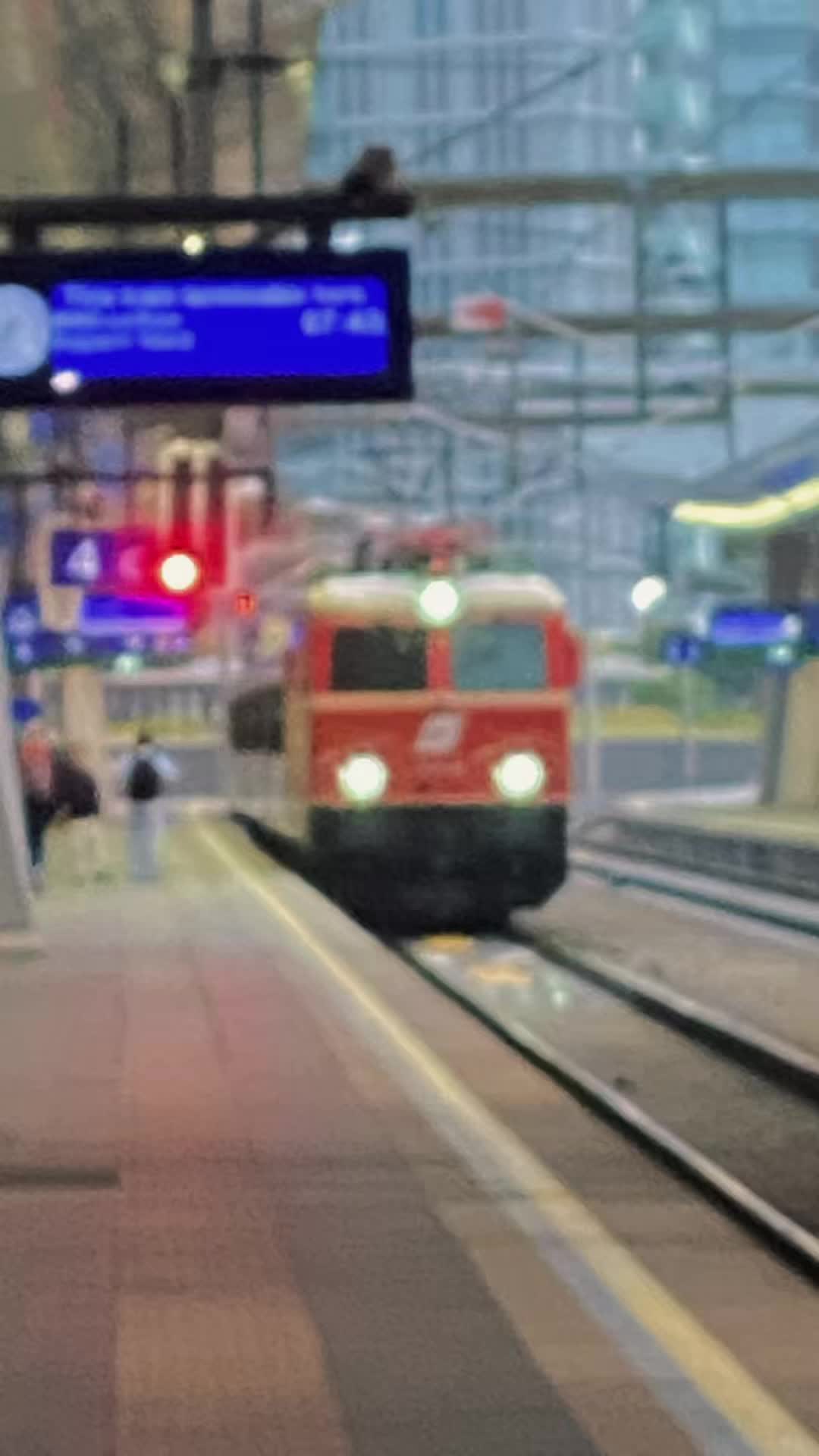 @๐ค๐๐๐๐๐ฃ๐ฃ๐