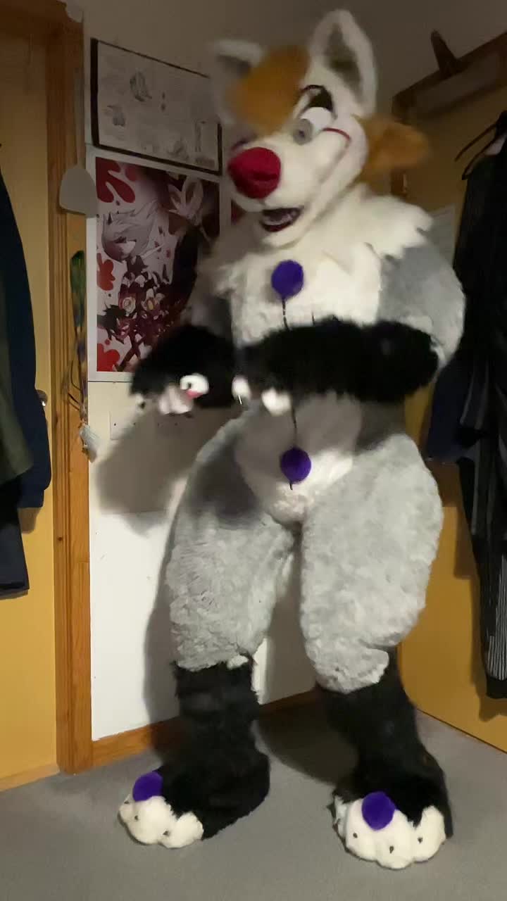 @The original Furlawise🐺🎈