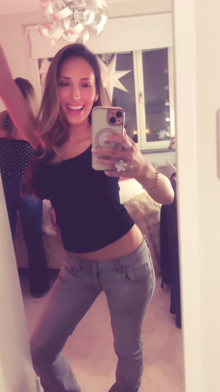 @𝓥𝓲𝓭𝓪 💋