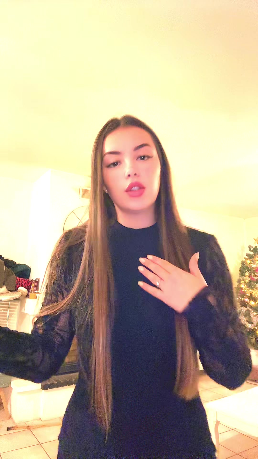 @lunaa