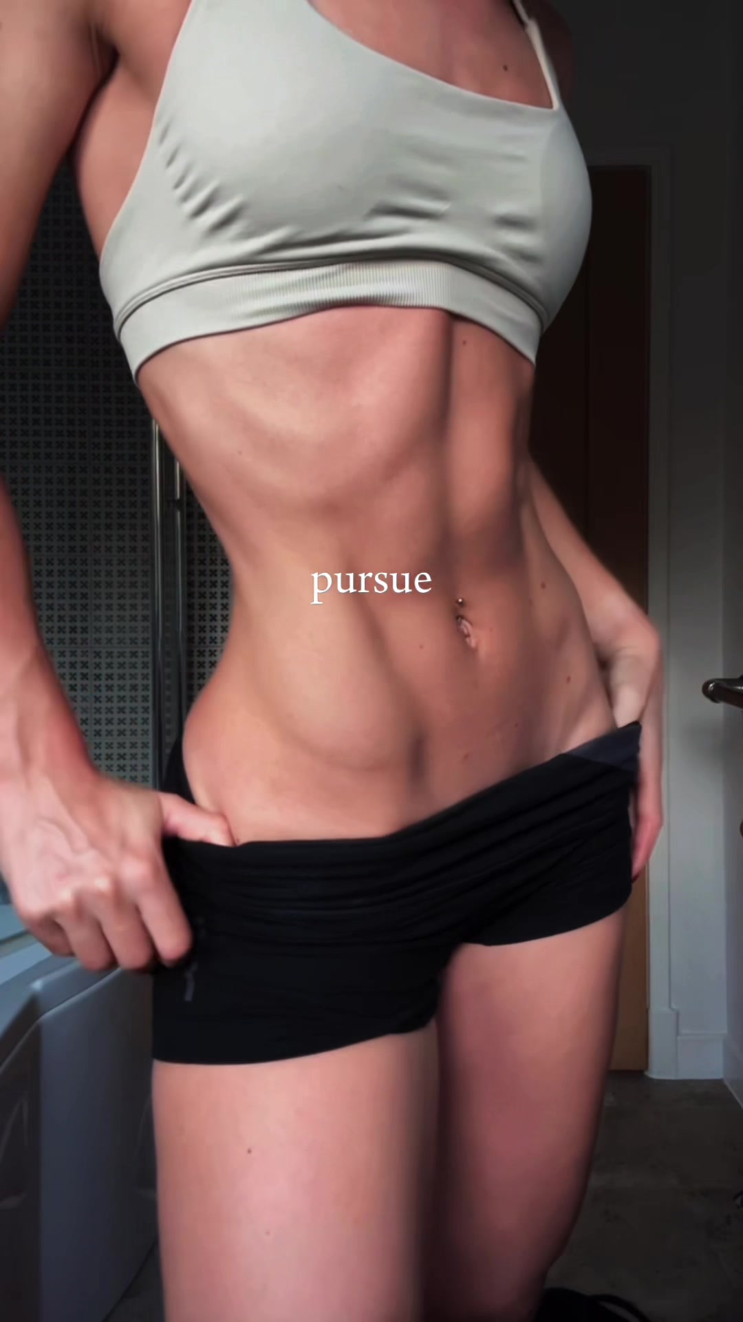 @ellourafit