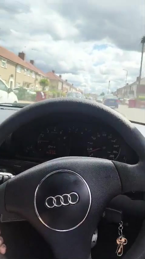 @Raja🖤