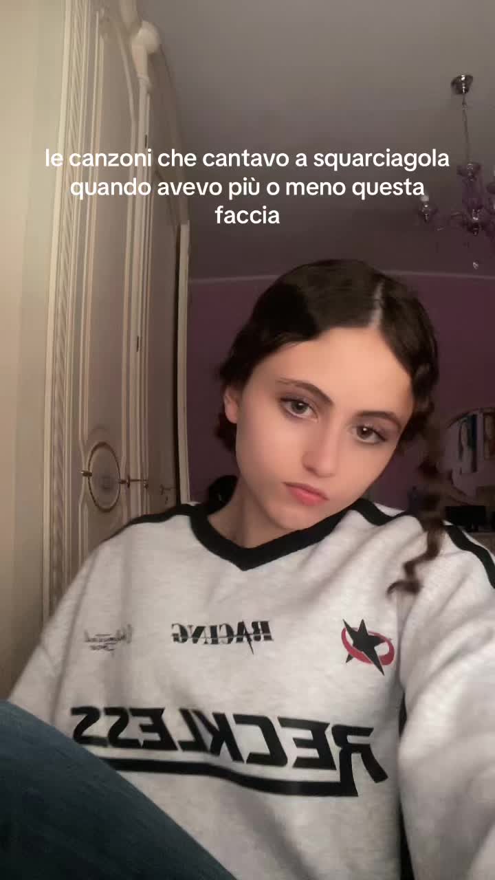 @μελι🌟
