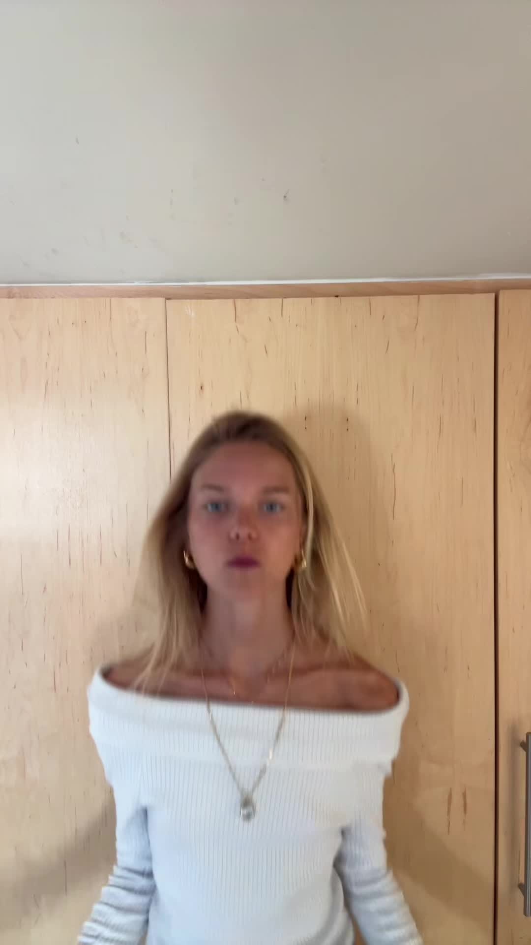@ElsRussell