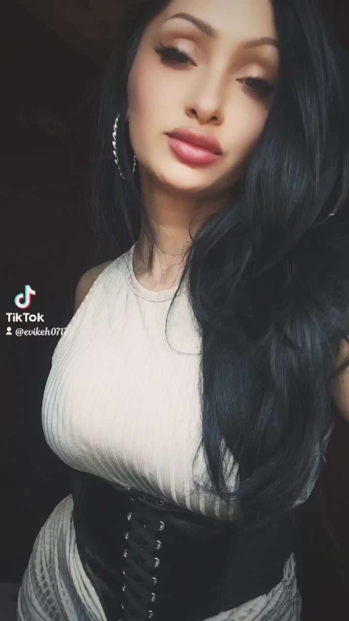 @Evikeh0717👑💎❤️🌹