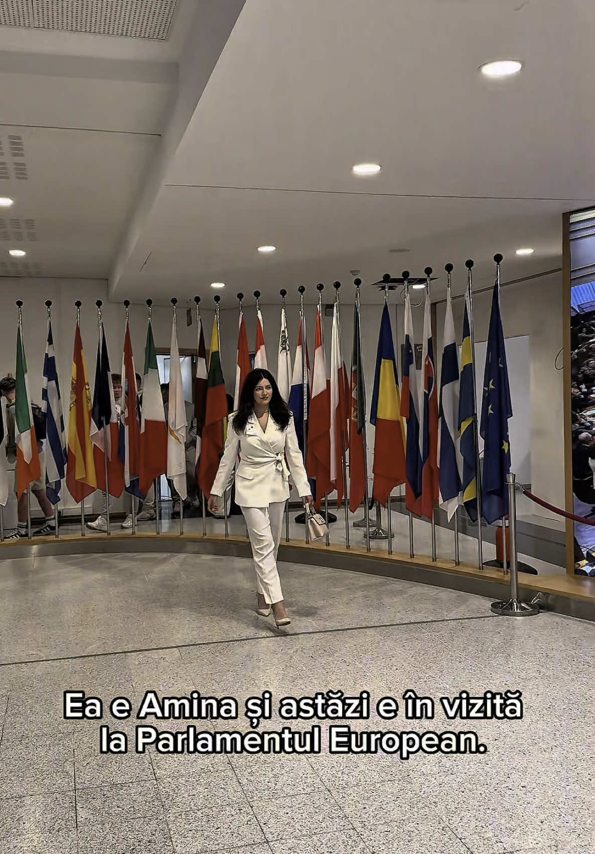 @Amina Miclean