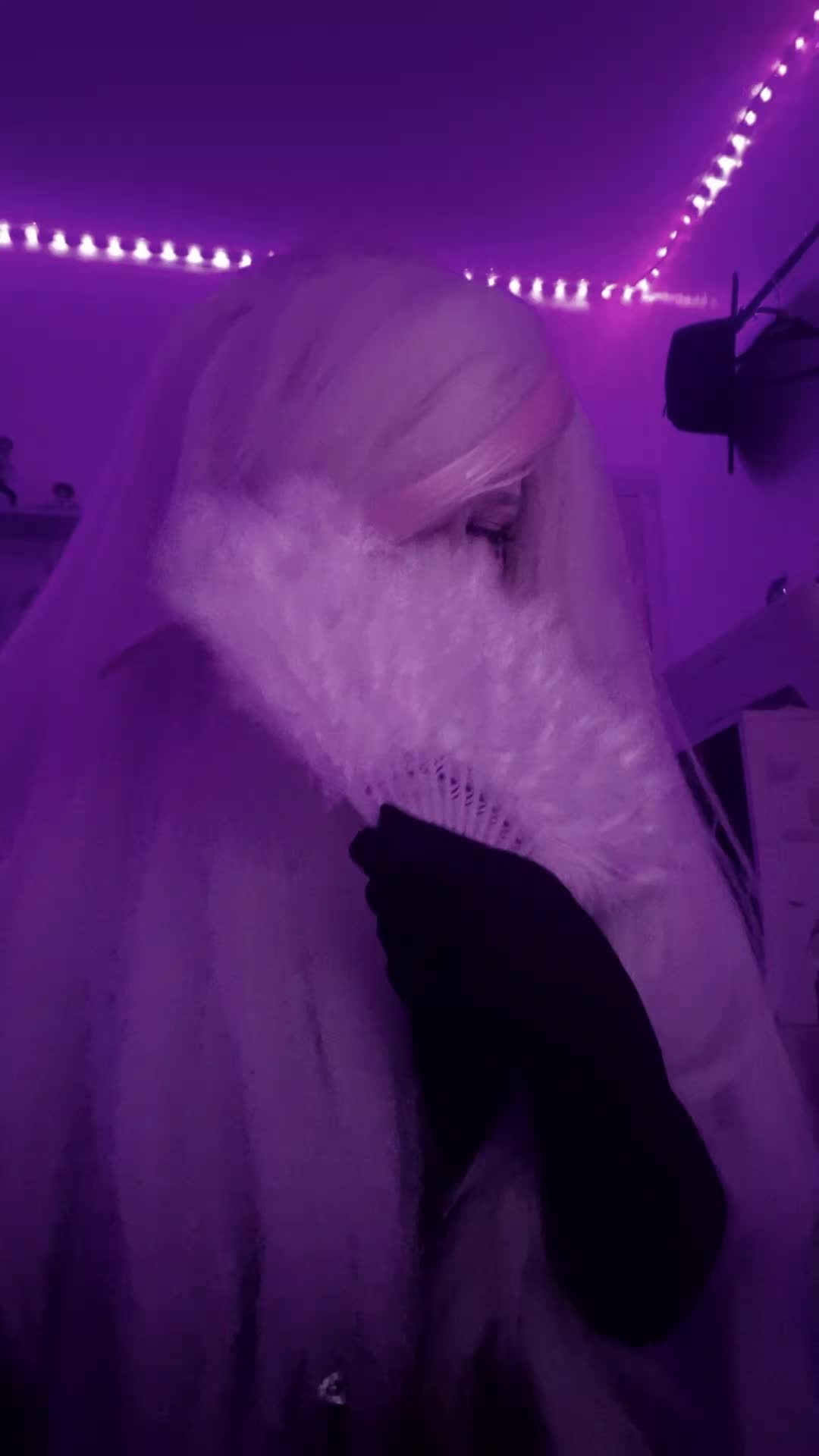 @Aly_the_cosplayer