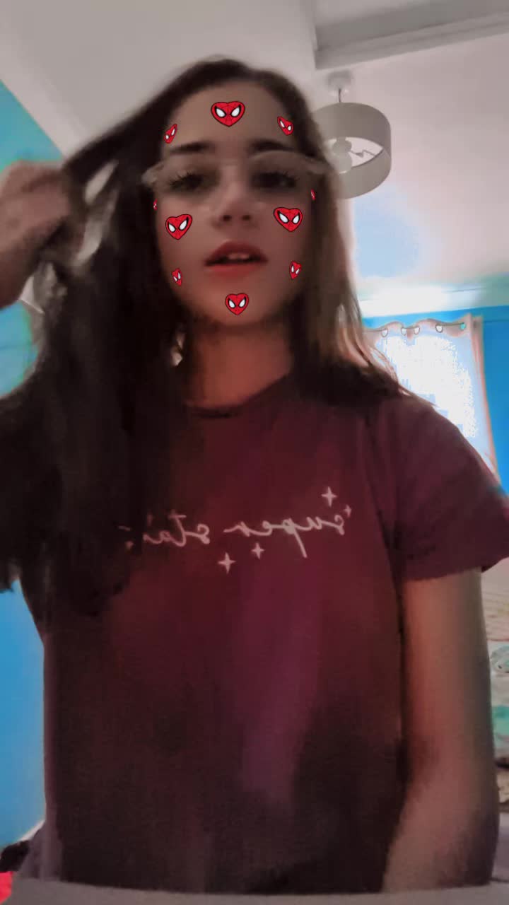 @Bailie(Mia's version)🖤❤️
