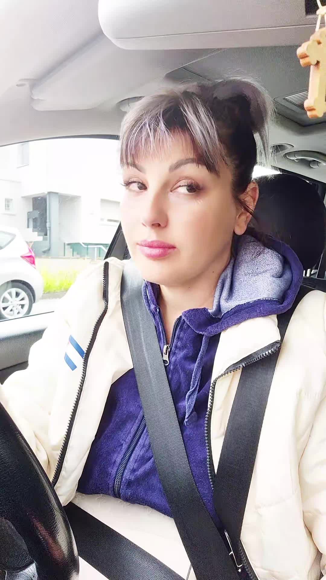 @Иришка 🇷🇺