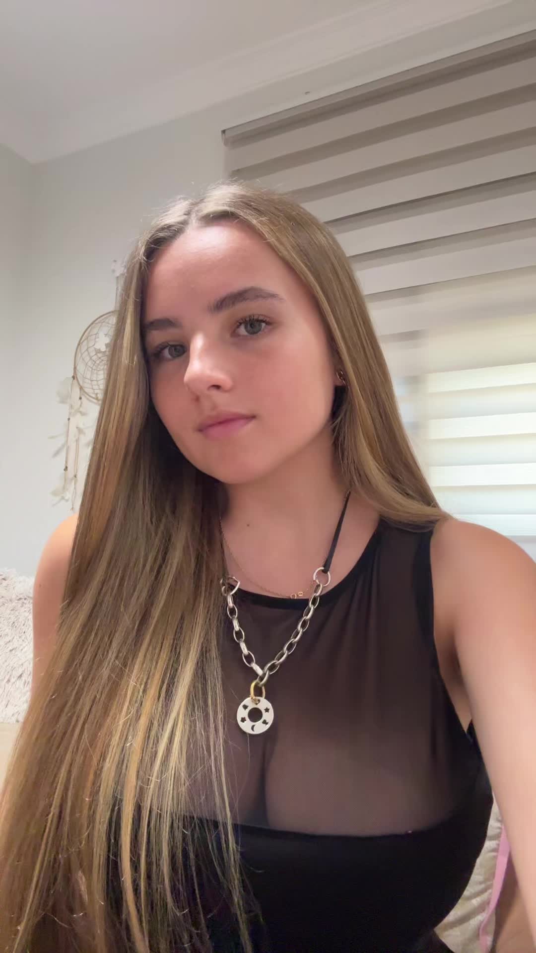 @★𝐞𝐬𝐭𝐞𝐥𝐚 𝐦𝐞𝐝𝐢𝐧𝐚★