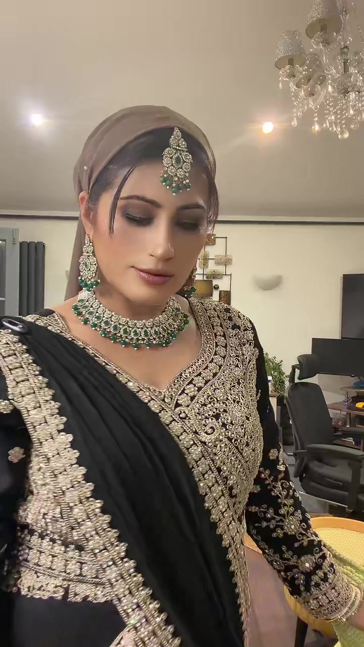 @Aliya Shah