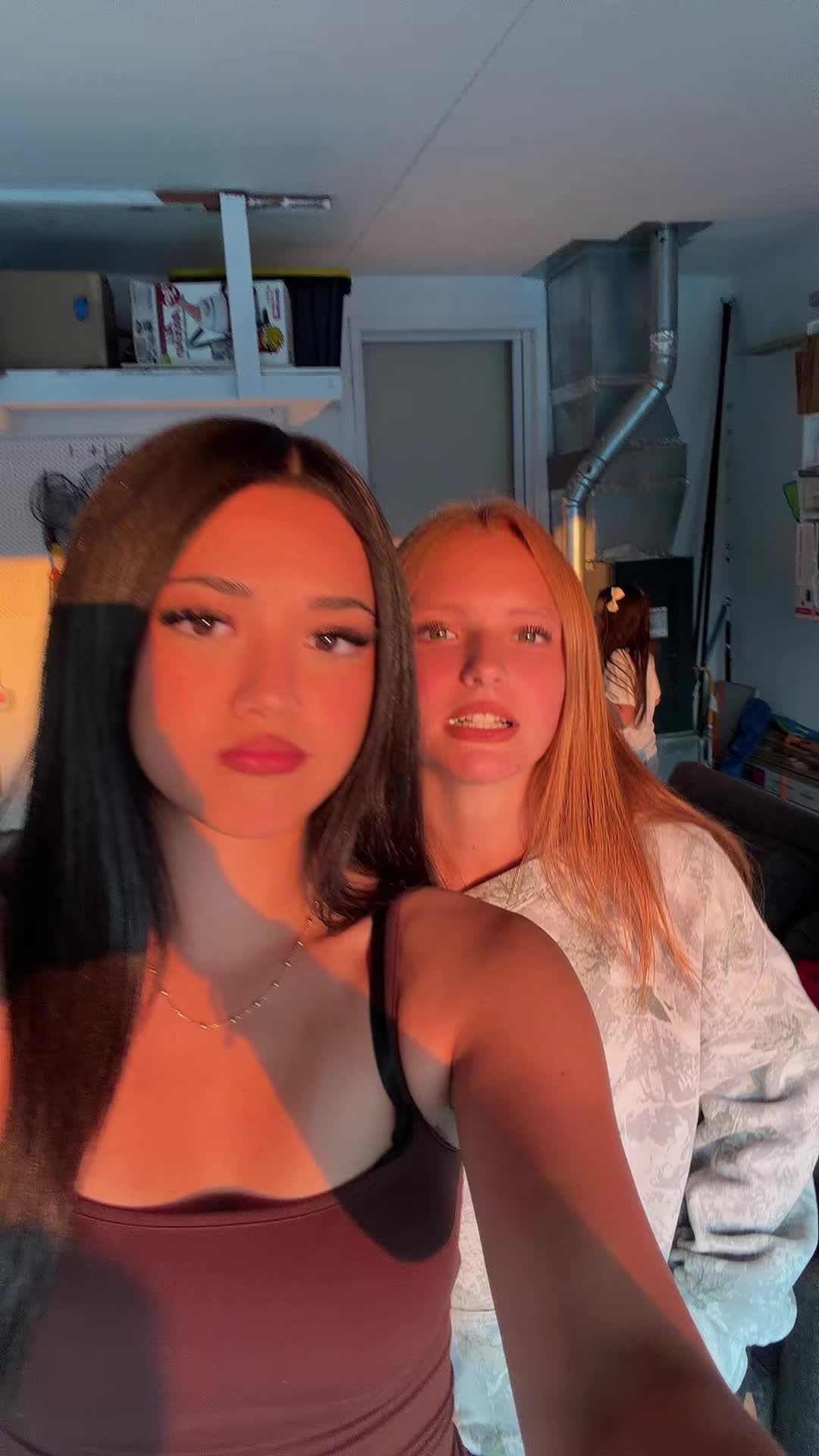 @💸🥶