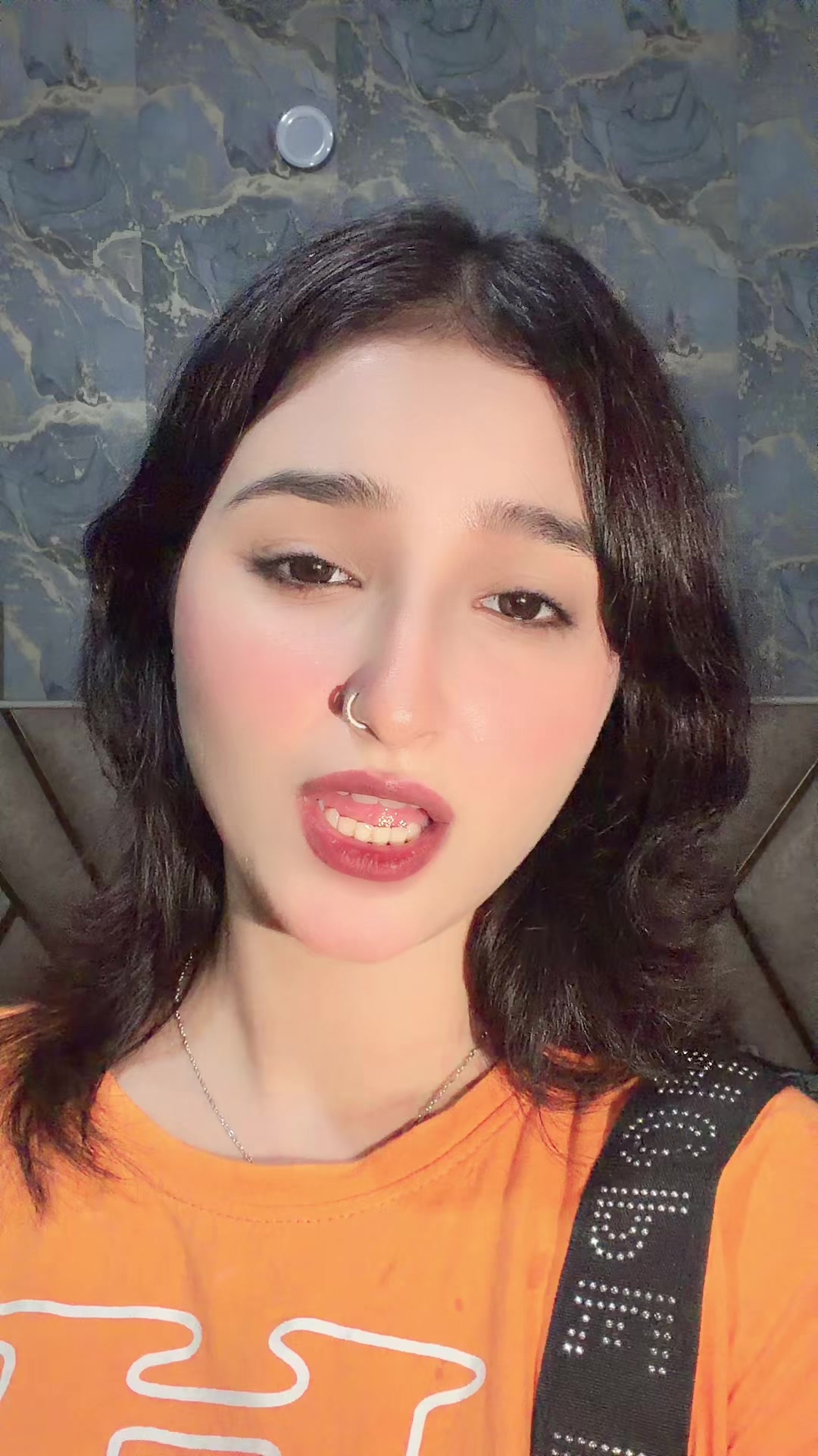 @hoorain💕