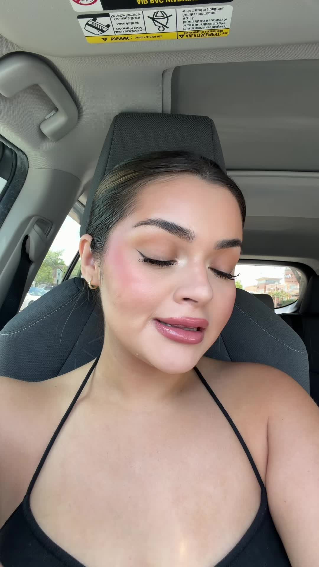@Josselyn