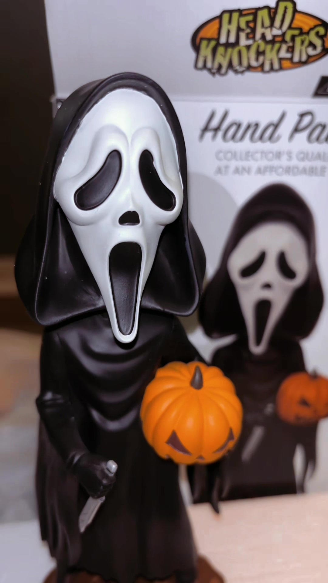 @𝓑𝓪𝓷𝓪𝓷𝓪𝓪 🖤🎃