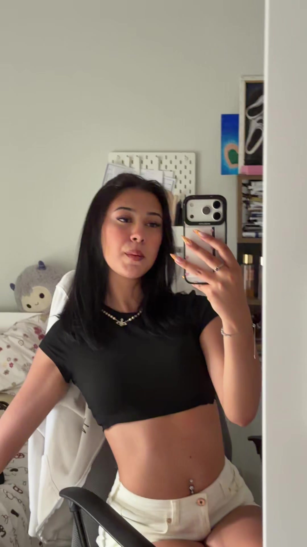 @Sophia.