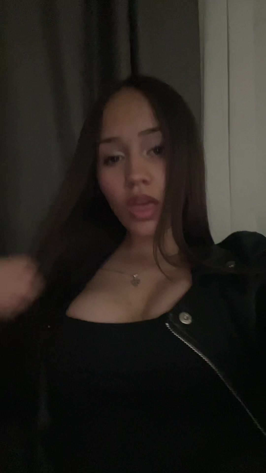 @𝓪𝓷𝓪𝓼𝓽𝓪𝓼𝓲𝓳𝓪🍒