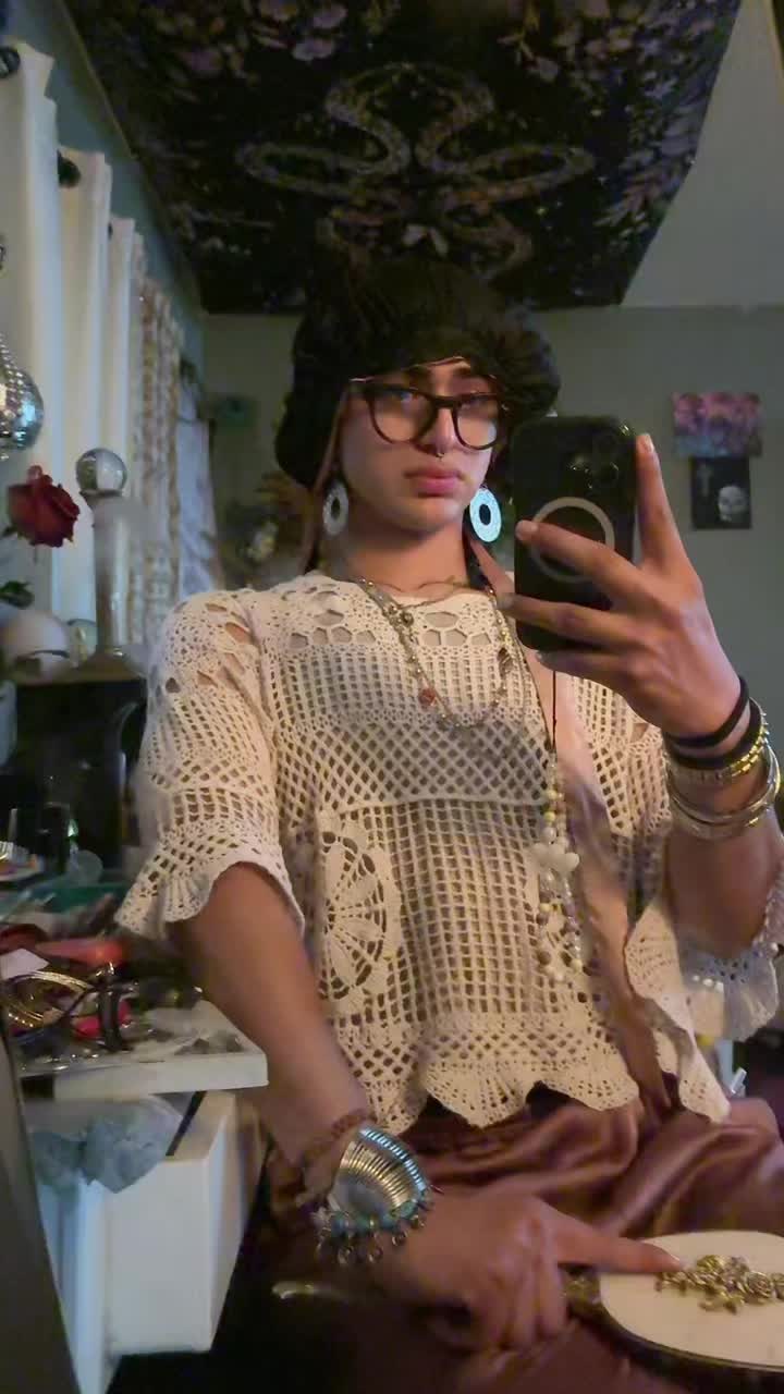 @Throughmylense