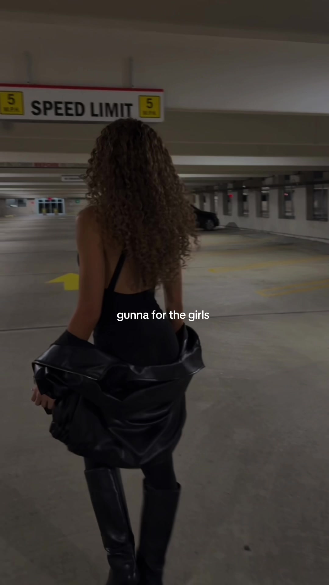 @yasmine