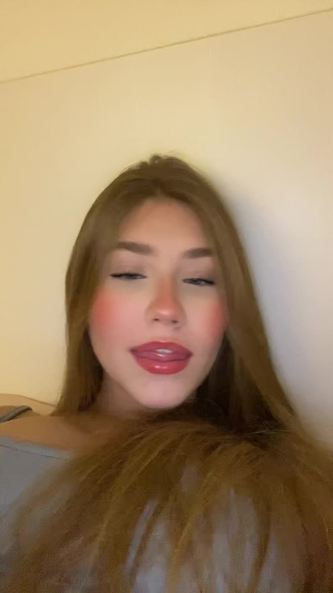 @Larapmendonca_