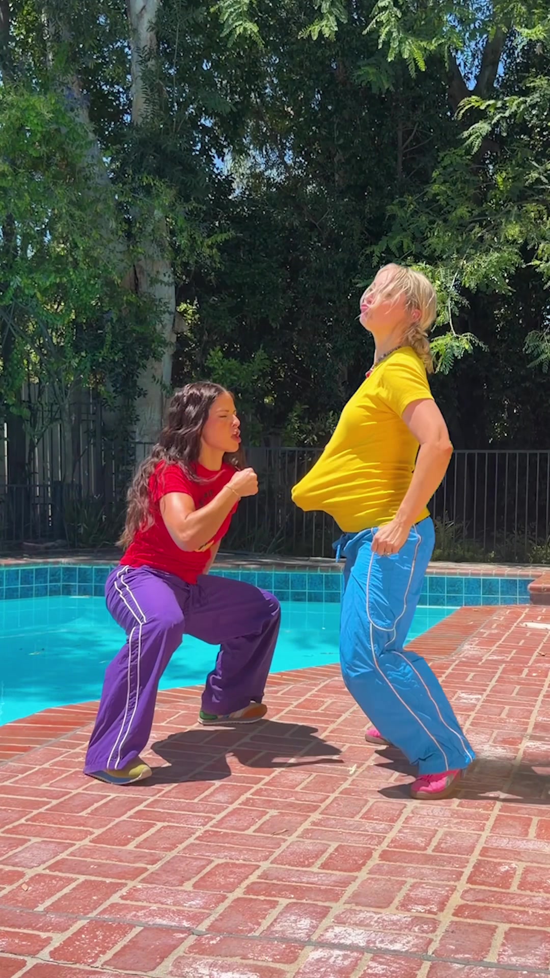@HappyKelli